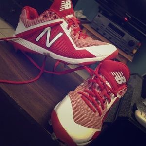 New Balance baseball cleats